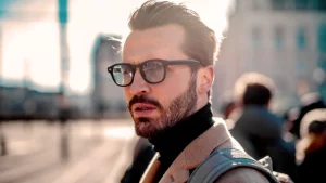 Read more about the article The Intersection of Fashion and Functionality in Designer Optics