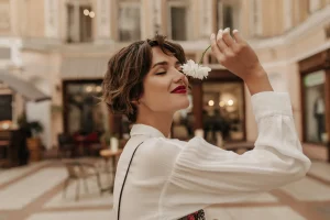 Read more about the article A Guide to Choosing Your Signature Scent in Perfumeria